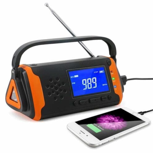 Vevradio med solceller och 4000 mAh powerbank med LED-lampa.