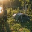 Outwell Earth 2 tunneltält för två personer ute i naturen