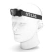 Silva Exceed 4XT pannlampa sitter på modell.