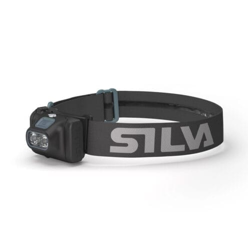 Ljuslängd på 65 meter med Silva Scout 3XTH pannlampa.