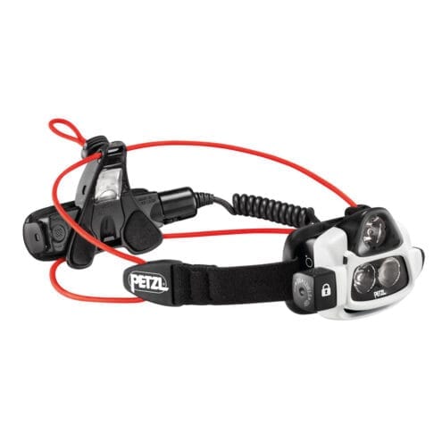 Petzl Nao pannlampa med 700 lumen och två ljuslägen.