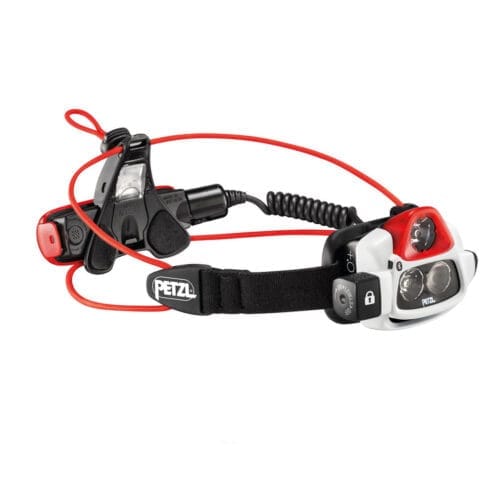 Stark vattentålig pannlampa från Petzl Nao.