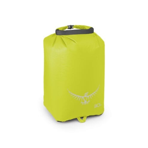 Grön torrsäck från Osprey UL Drysack 30 Liter.