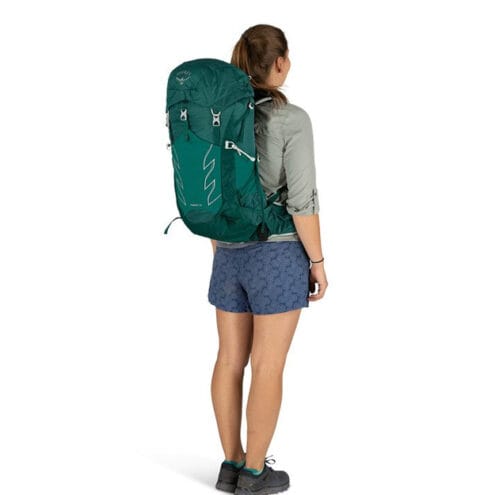 Osprey Tempest 30 dam bakifrån på modell