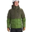 Man som bär skidjackan Shadow Jacket från Marmot tillsammans med skidhjälm.