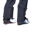 Närbild på Recon Stretch Pants med blixtkedja för pjäxor.
