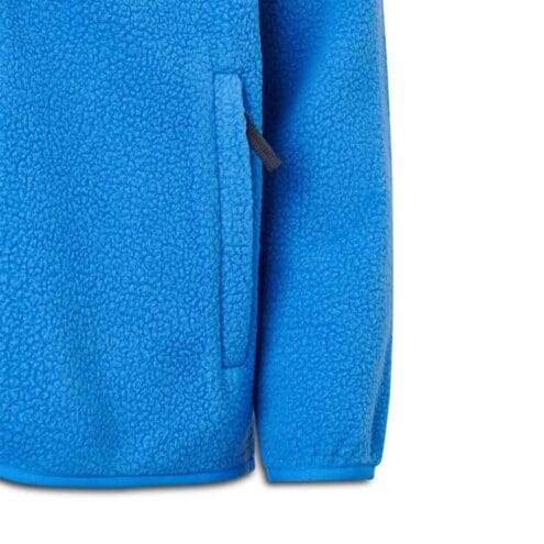 Närbild på Farhult Pile Jacket pilejacka från Tretorn.