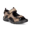 Bekväm herrsandal från Ecco i beige, framåtvänd