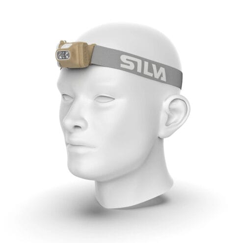 Silva Terra Scout XT som sitter på modell.