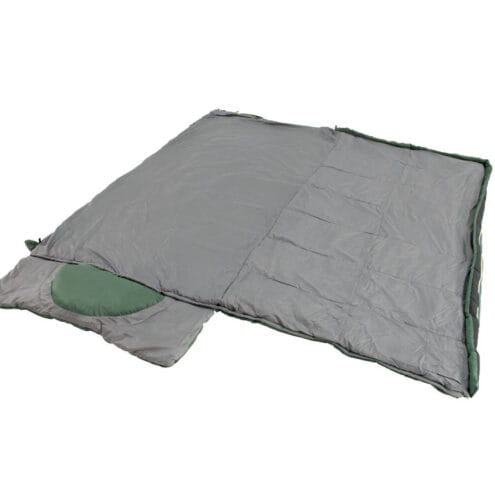 en utfälld Outwell Contour Lux XL Green campingsovsäck