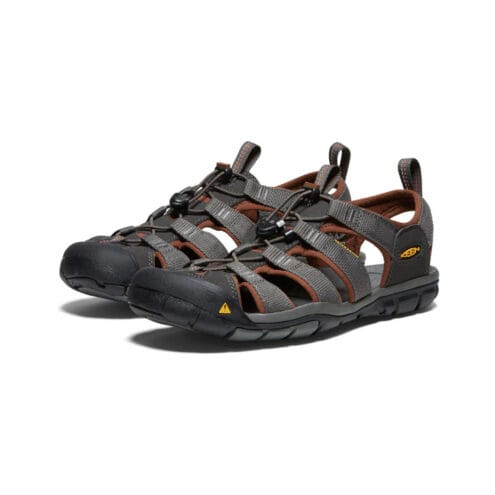 Keen Men's Clearwater CNX sandaler (herr) Från sidan.