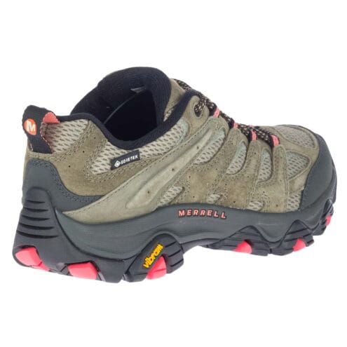 Närbild snett bakifrån på Merrell Moab 3 GORE-TEX (dam).