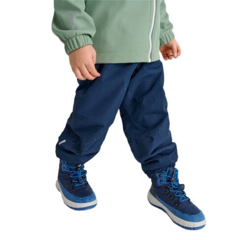 Reimatec pants, Kaura på ett barn med vatten på
