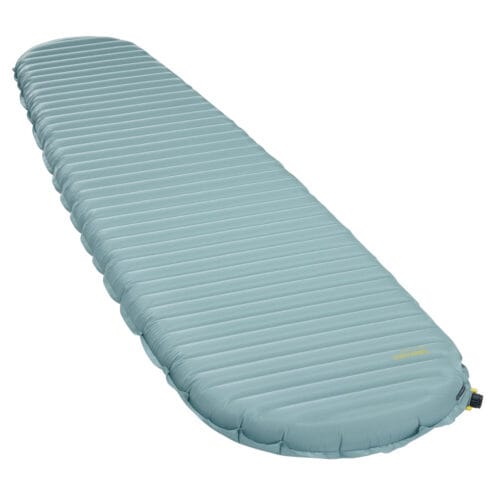 en uppblåst Therm-a-Rest NeoAir XTherm NXT uppblåsbart liggunderlag