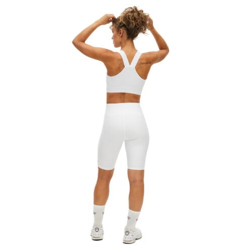 Kay Bike Tights white på modell bakifrån