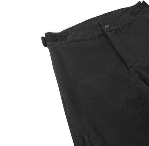 Närbild på Reima Softshell pants, Kainuu