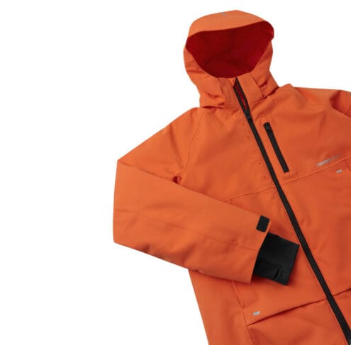 Framsida av Reimatec winter jacket, Tieten liggandes