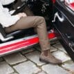 Blundstone 1306 chelseas (unisex) på en man