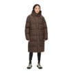 Röhnisch Reign Hood Coat, seal brown på en modell framifrån