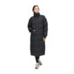 Röhnisch Reign coat vinterjacka (dam) på en modell med stängd dragkedja