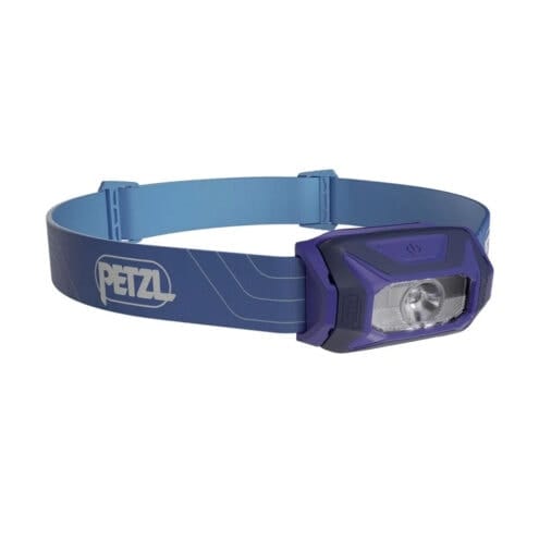 Petzl Tikkina lättviktspannlampai färgen blå