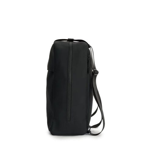 en bild på Tretorn Wings Flexpack vattenavisande ryggsäck (unisex) från sidan