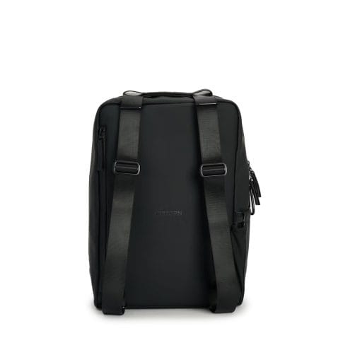 justerabara axelremmar på en Tretorn Wings Flexpack vattenavisande ryggsäck (unisex)