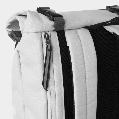 Stängd öppning på Helly hansen stockholm backpack ryggsäck