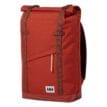 Framsida av Helly hansen stockholm backpack ryggsäck i färgen deep canyon