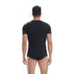 En modell bär Adidas Crew Neck T-shirt 2-pack och vänder ryggen