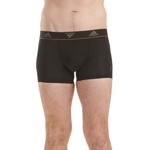 Ett par Adidas Trunk 2-pack boxers (herr) på en modell