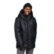 en modell bär Black Diamond Belay Parka vinterjacka (dam)