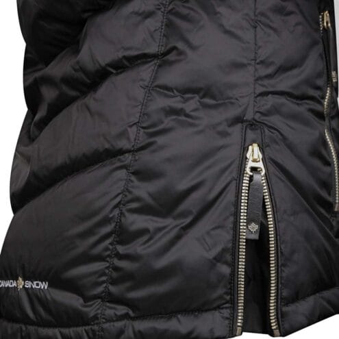 Närbild på Canada Snow Sheila Black Jacket