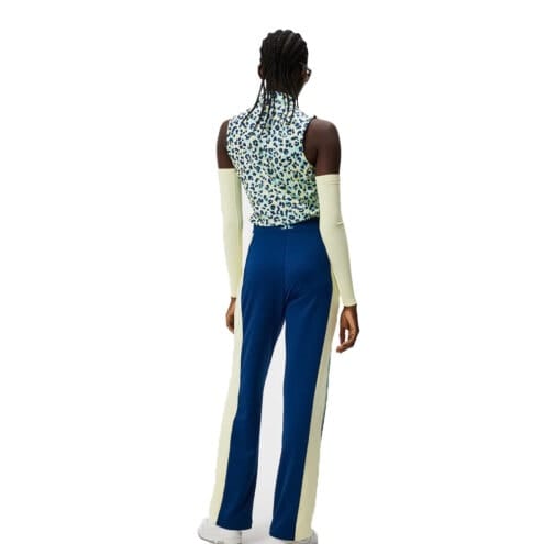 Baksida av En snygg och praktisk J.Lindeberg Dena Print Sleeveless Top (dam)