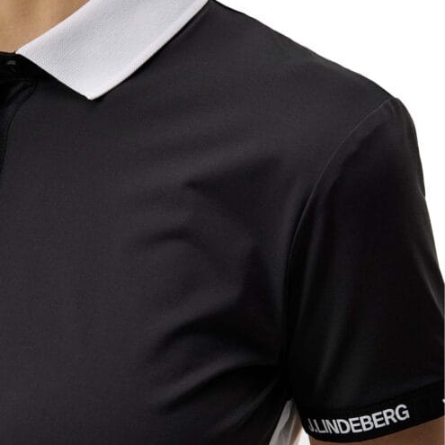 detaljer på Ventilerande och bekväm J.Lindeberg Makena Polo pikétröja (dam)