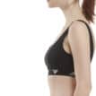 Adidas Scoop Bralette BH (dam) på en modell