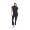 Röhnisch Chie comfort Pants 30 golfbyxor (dam) på en modell