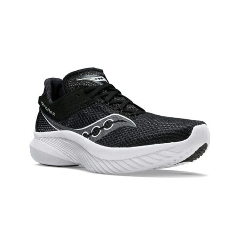 lågviktiga och smidiga Saucony Kinvara 14 löparskor (dam) framifrån