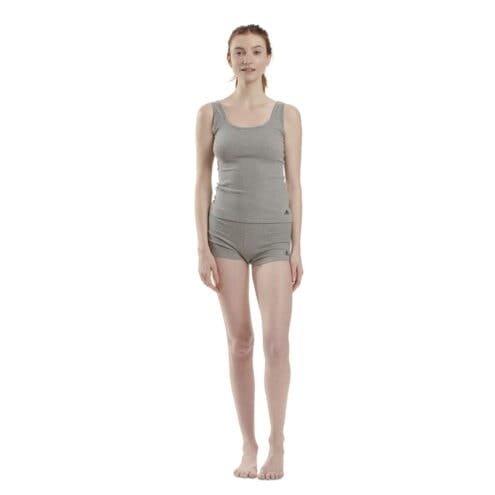 Shorts från adidias i färgen heather grey