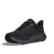 En snygg och stötdämpande HOKA ONE ONE Challenger 7 GTX (herr snett framifrån