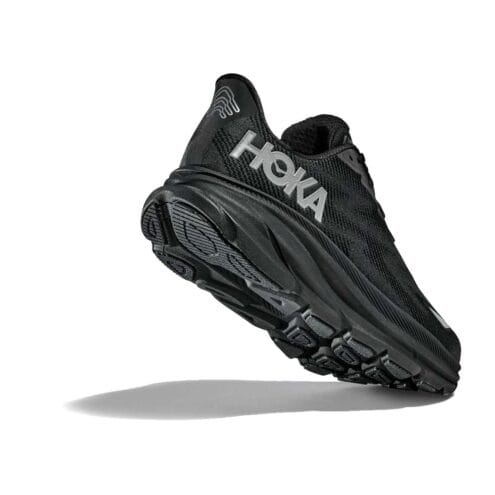 Sulan på stötdämpande och morderna HOKA ONE ONE Clifton 9 GORE-TEX med ett bra grepp