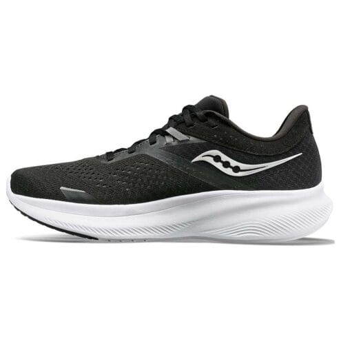Ett par bekväma och lätta Saucony Ride 16 löparskor (herr) - insida profil