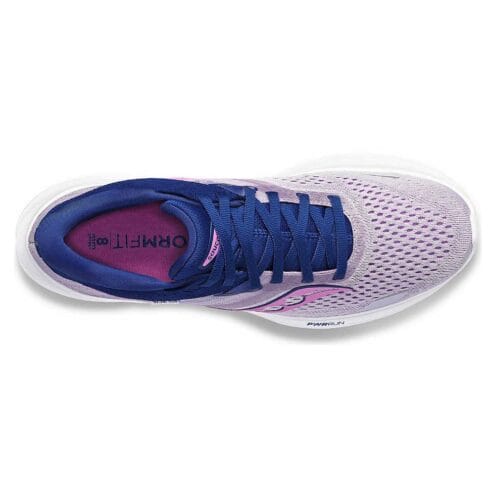 En bekväm och stabil Saucony Ride 16 löparskor (dam) ovanifrån med en bra snörning