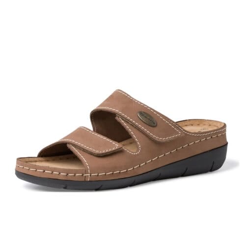 Ventilerande och bekväma Tamaris Slippers tofflor (dam) snett framifrån