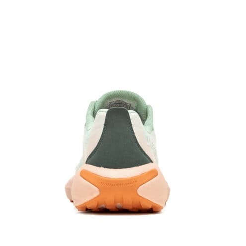 Skyddande häl på den anpassningsbara och ergonomiska Merrell Morphlite löparsko (dam)