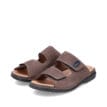 Ett par En lätta och luftiga Rieker 25590-25 sandaler (herr)