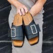 En lifestylebild på Sweeks Bodil Slip-On (dam)