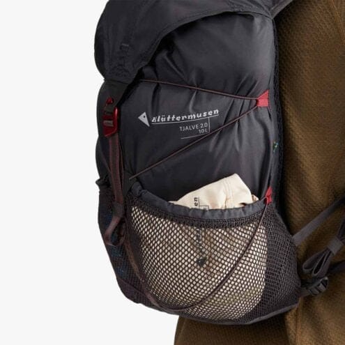 Sidoficka på Klättermusen Tjalve 2.0 Backpack 10L lättviktsryggsäck (unisex)