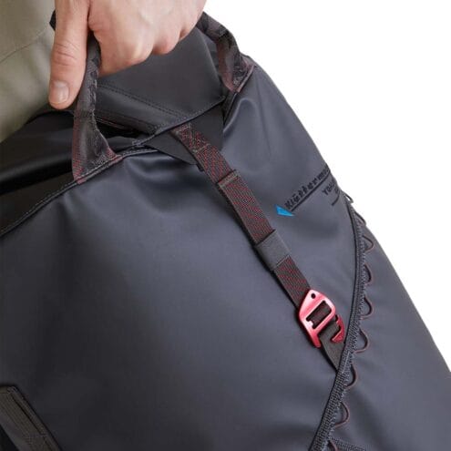 Handtag och spännen på Klättermusen Ydalir Duffelbag 25L slitstark duffelväska (unisex)