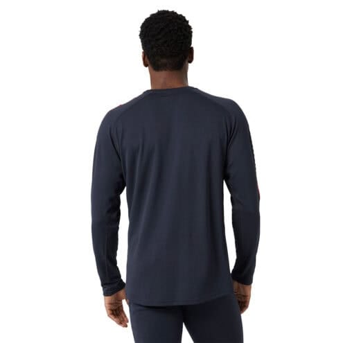 Rygg av Helly Hansen Lifa Active Stripe Crew (herr) på en modell